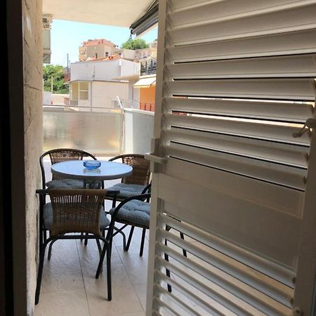 Omis - Private Ensuite Room With Balcony - Hotel Style Exterior photo